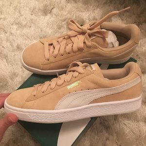Puma suede classic Tan NEW